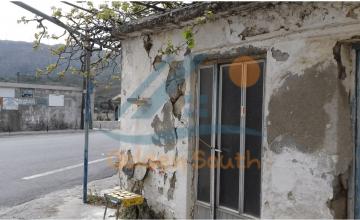 Old stone House South Crete For Sale